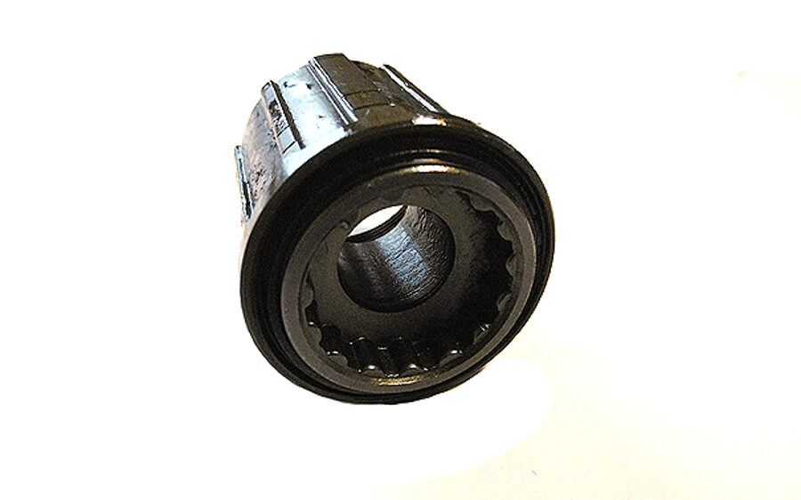 Aizmugurējās rumbas tarkšķis Shimano WH-MT15-AR