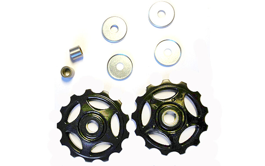 Aizmugurējā pārslēdzēja rullīšu komplekts Shimano RD-M410 Alivio