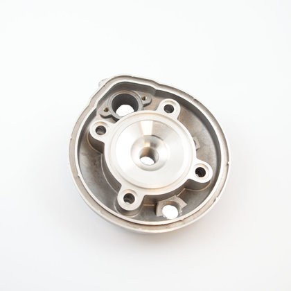 Cilindra galva AM6 70cc LC ūdens